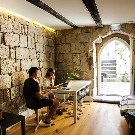 Onefam Ribeira Ostello Oporto